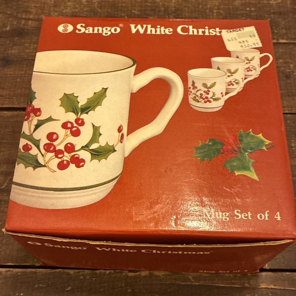 Set of 4‎ Sango Holly Berry Christmas Mugs In Original Box